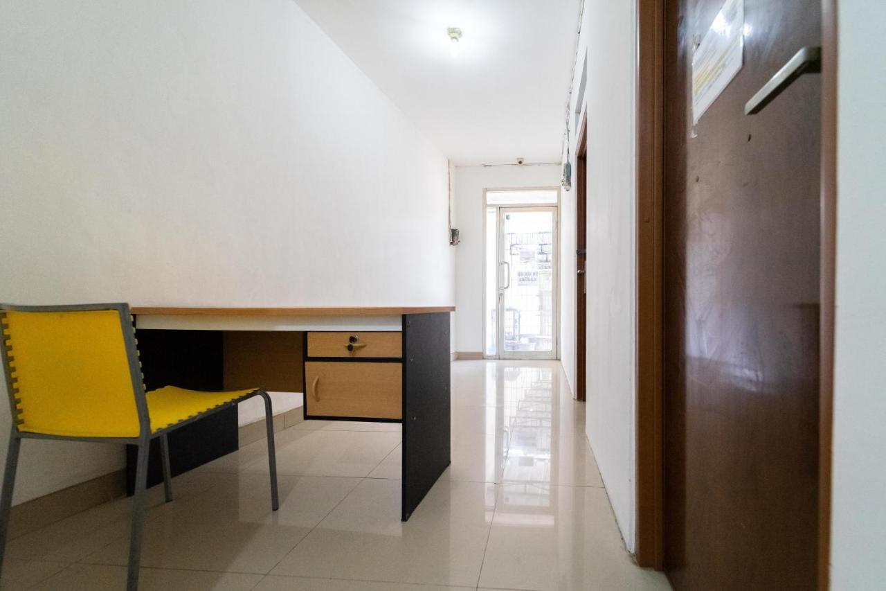 Guest house Koolkost Near Mercu Buana University Jakarta